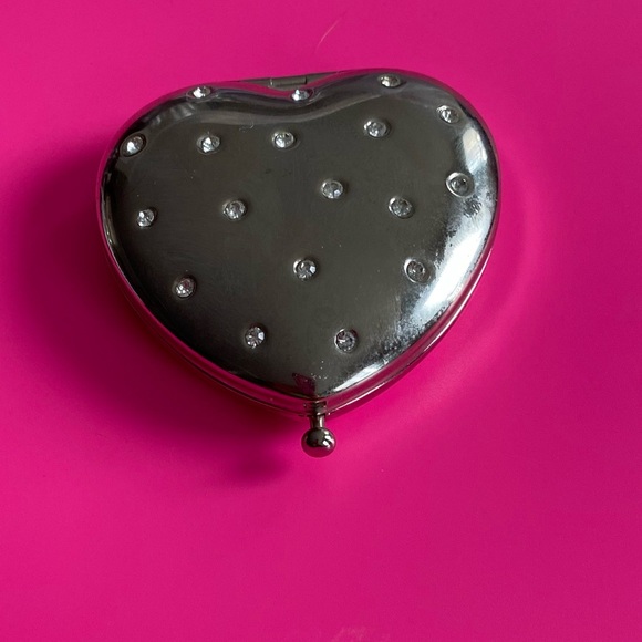 ADRIENNE MARKED LIMITED EDITION SILVER HEART SHAPED POWDER COMPACT WITH CRYSTALS